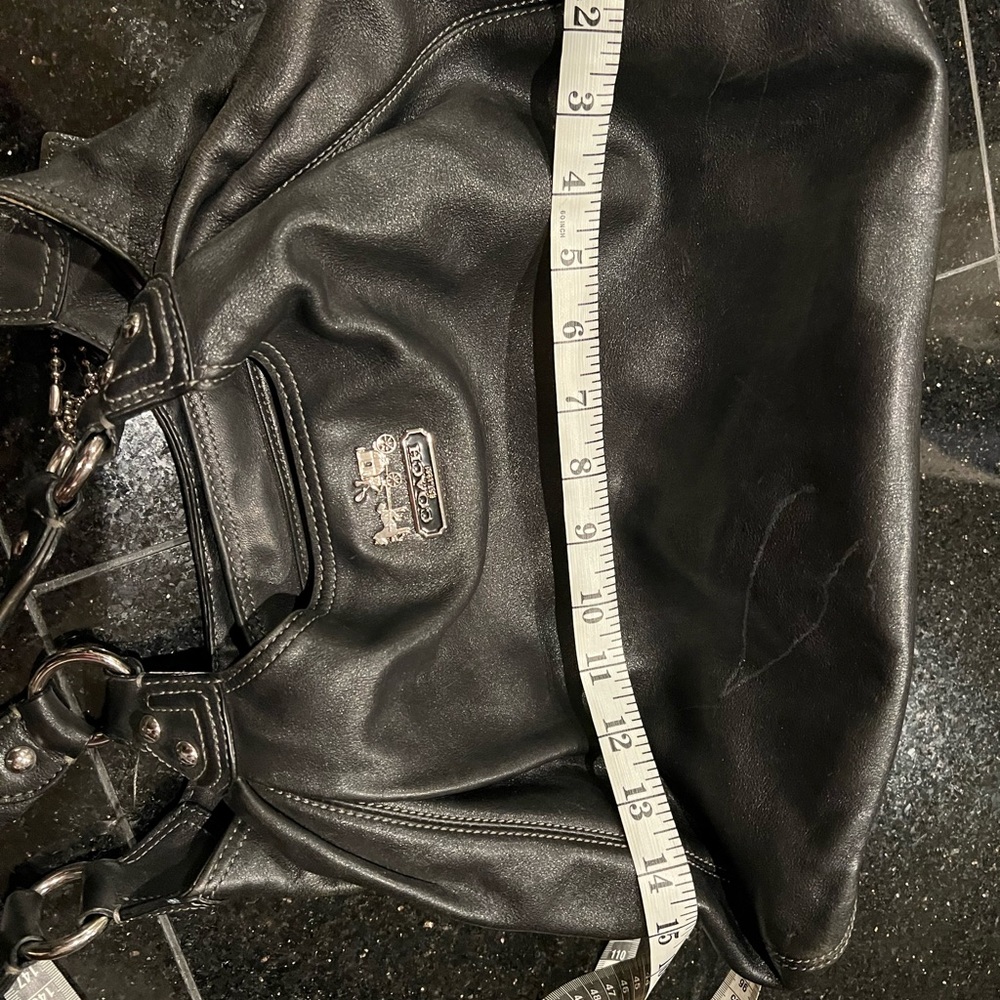 Handbag - Picture 2 of 6